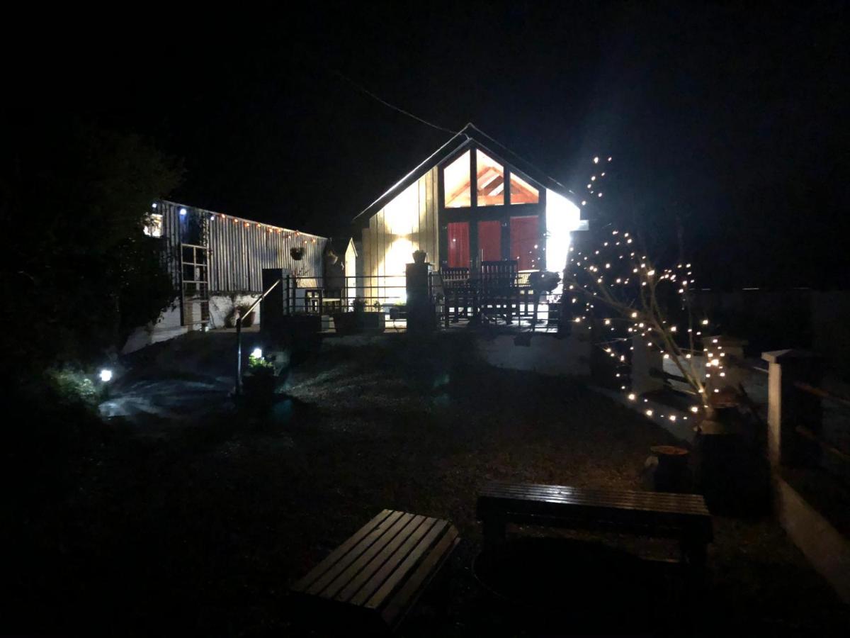 Red Kite Cottage Carmarthen Ngoại thất bức ảnh